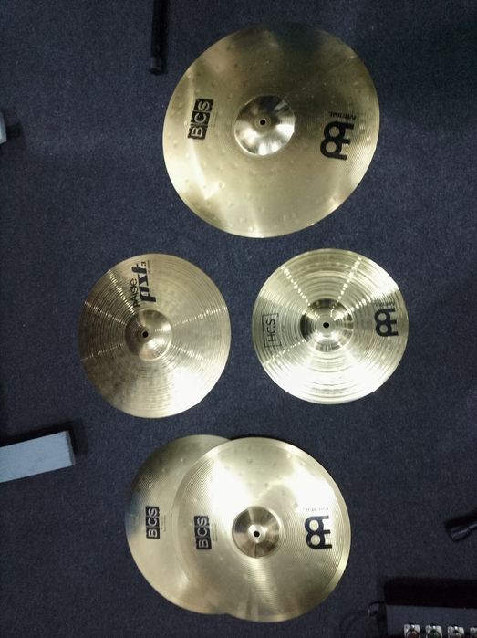 Conjunto de pratos para bateria acustica