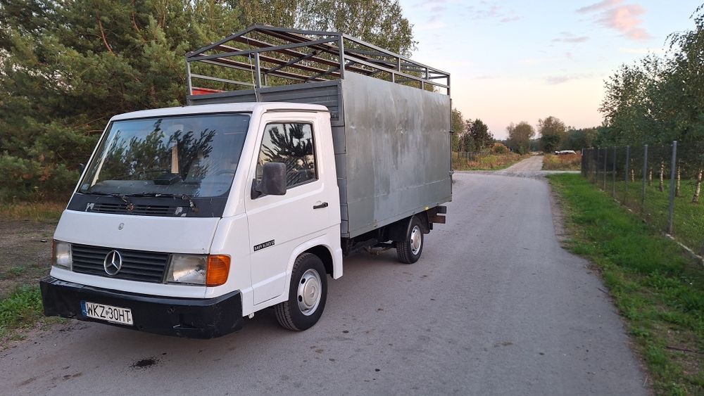 Mercedes 2.4 Mb100 Do transportu zwierząt