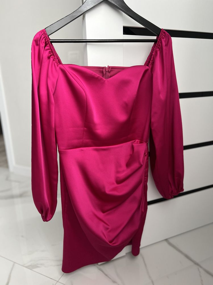 Сукня плаття святкове рожеве