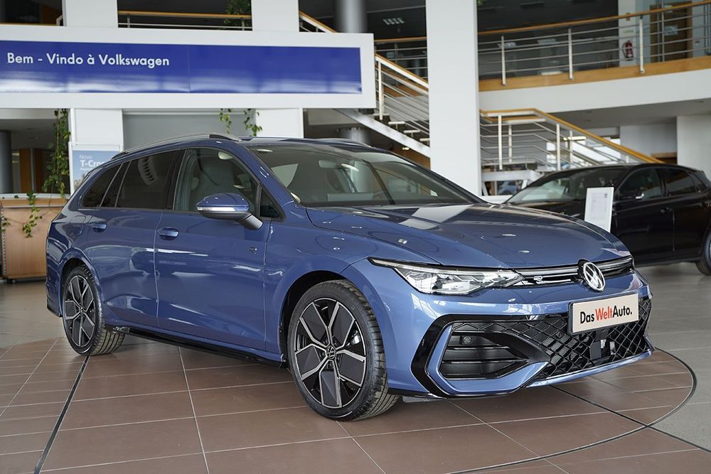 VW Golf Variant 1.5 eTSI R-Line DSG