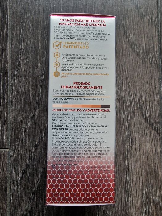 NIVEA Cellular Luminous360 serum 2w1 na przebarwienia i zmarszczki 30m