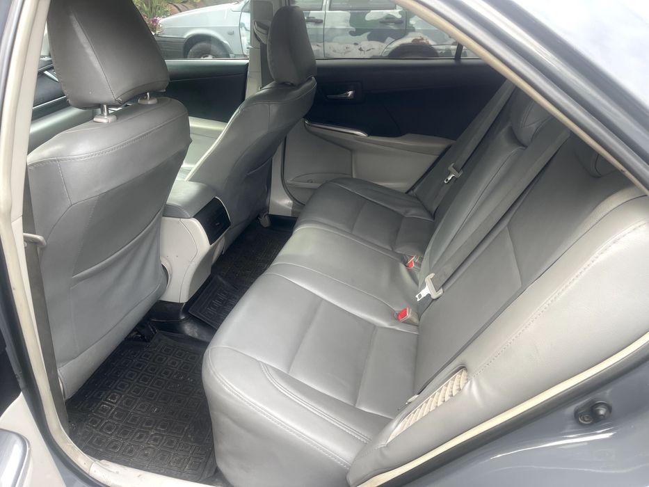 Toyota Camry 2013 hybrid