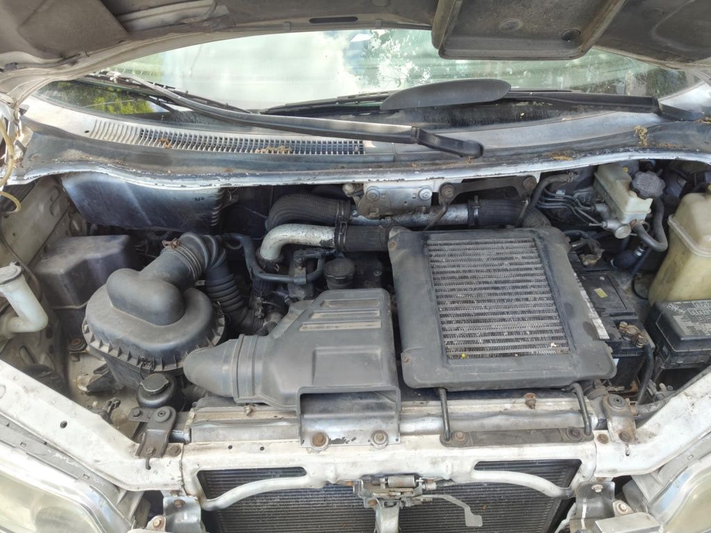 Hyundai H1 D4BH(4D56)