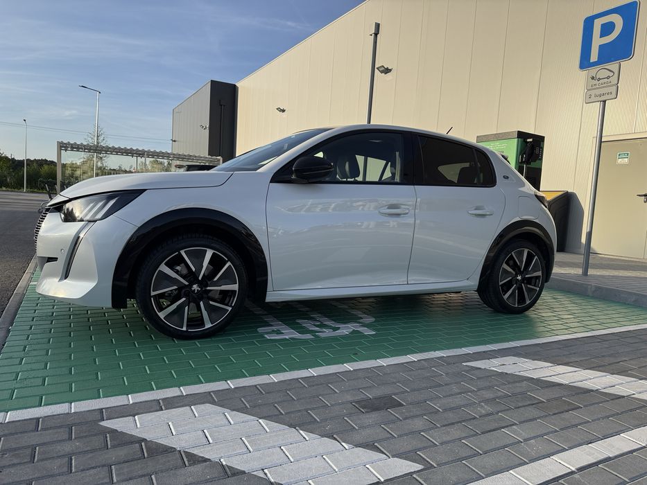 Aluguel- Viseu Carro Sustentável e Econômico