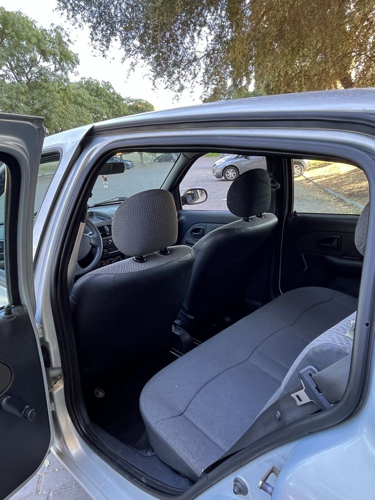 Renault clio II 1.5 dci