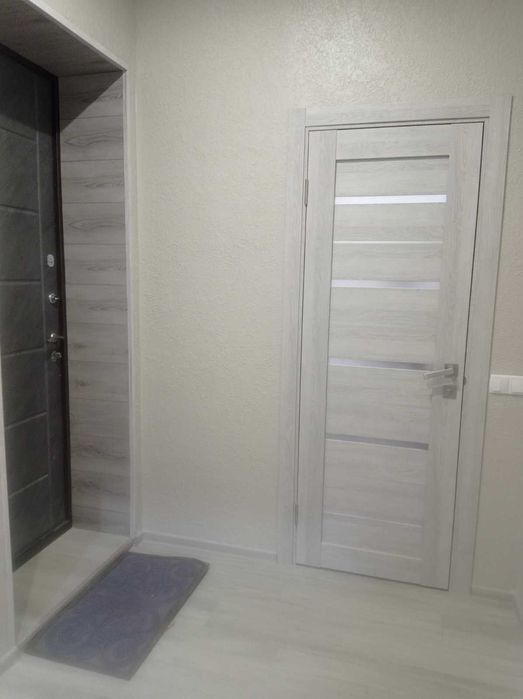 +Продам 2 ком. квартиру ул.Поточная 45000 дол.