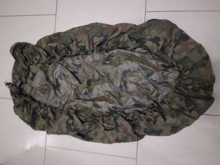 Pokrowiec wodoodporny na plecak od 40 do 100 litrow pojności