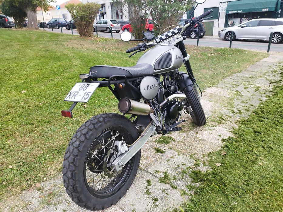 Bullit hero 125 em excelente estado