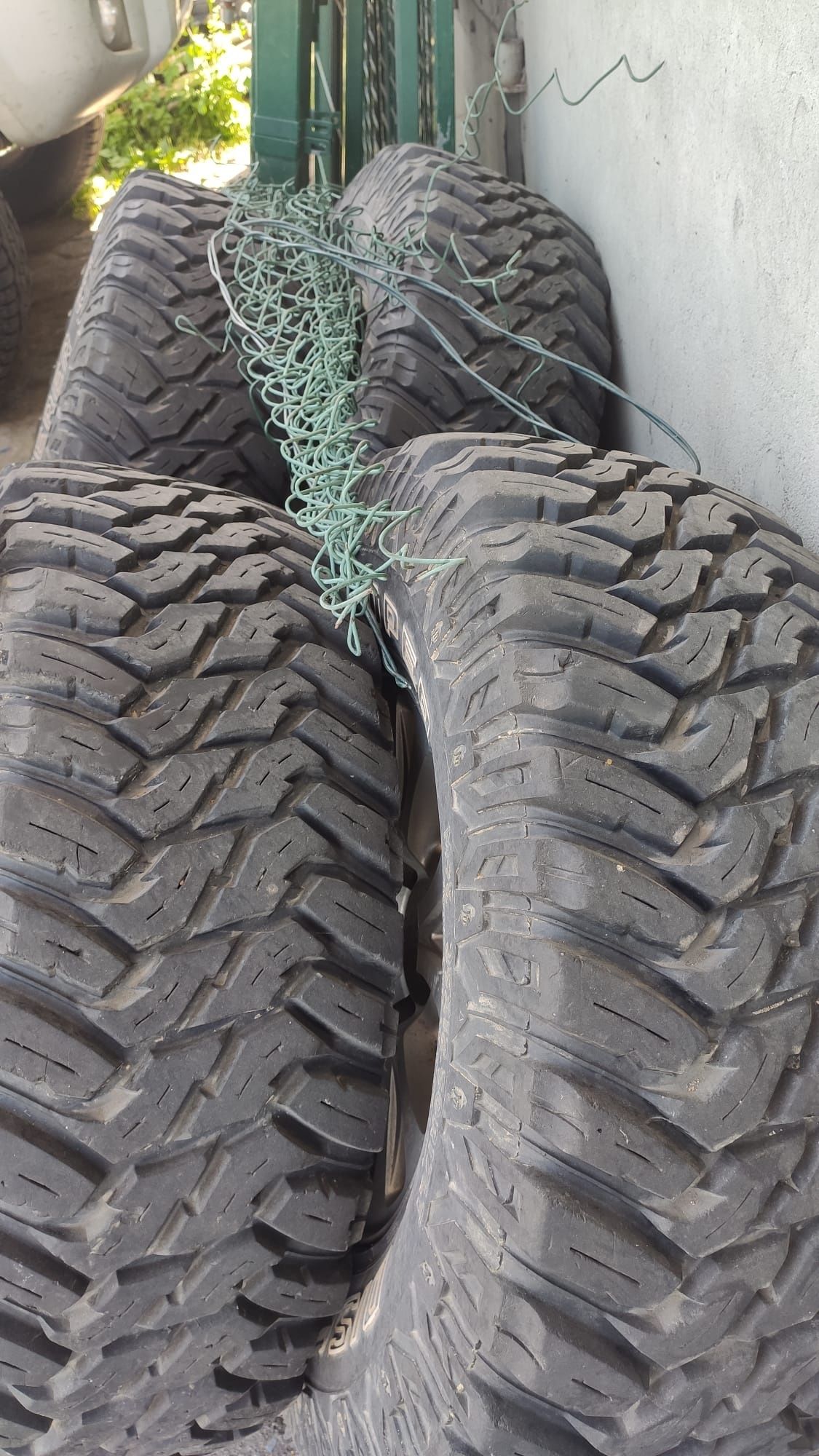 Opony 5 szt. 35x12.5 r17 315/70 r17  cooper stt Patrol, jeep, land cru