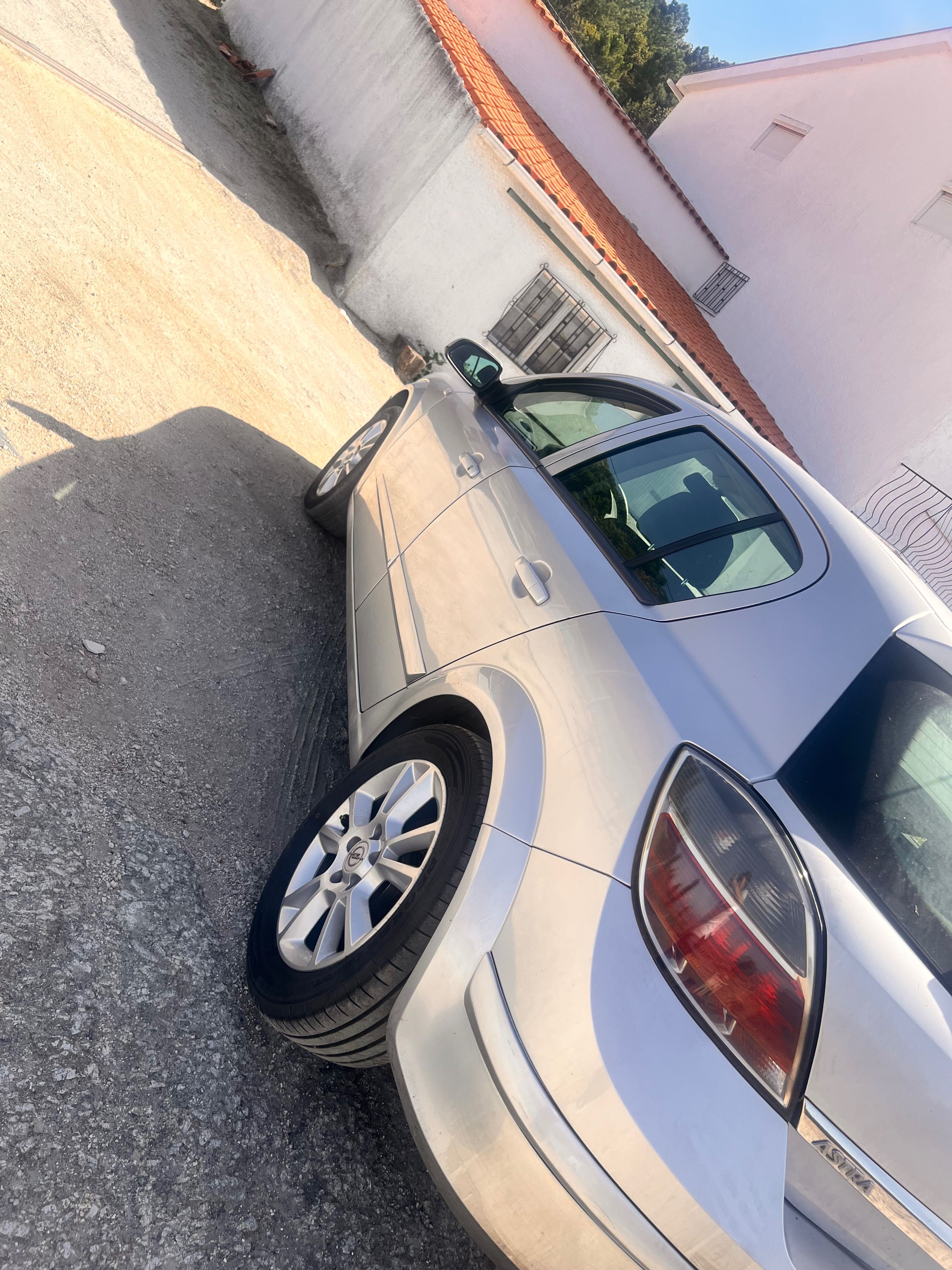 Opel Astra 2008, CDI