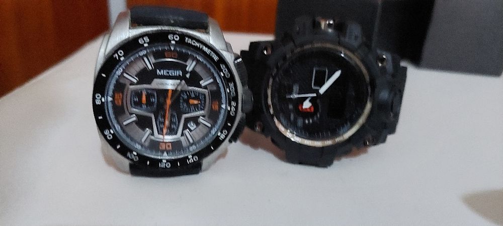 Relógios Cronograph 1 Preto e 1 Cinza