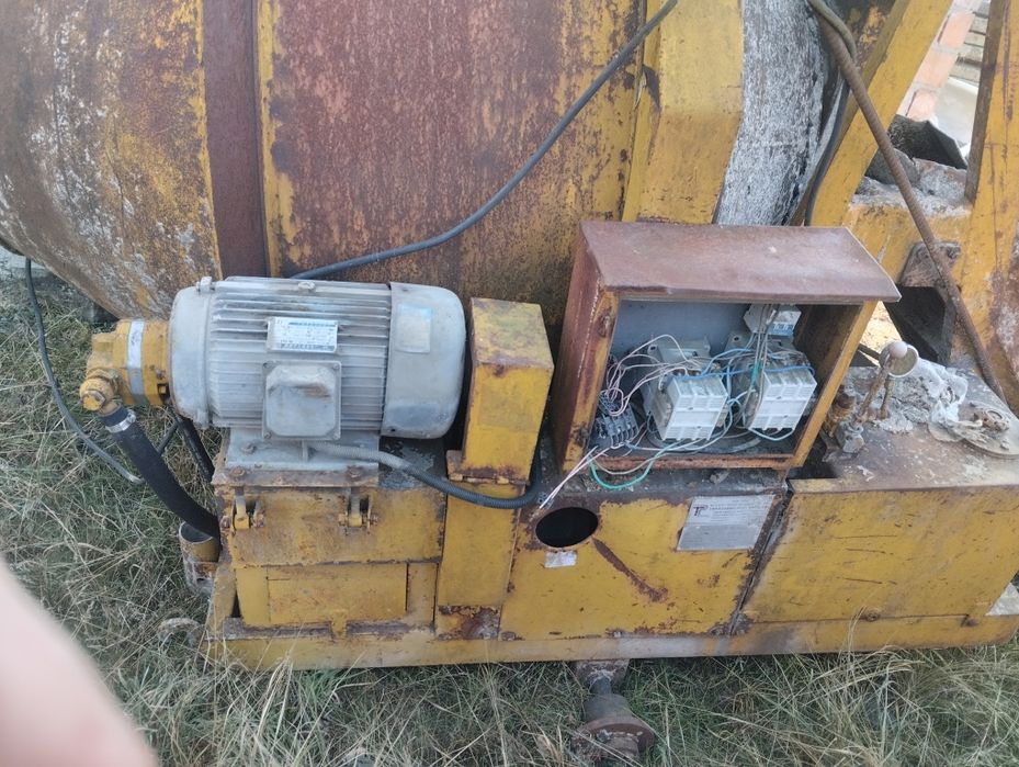 Бетономішалка пересувна промислова