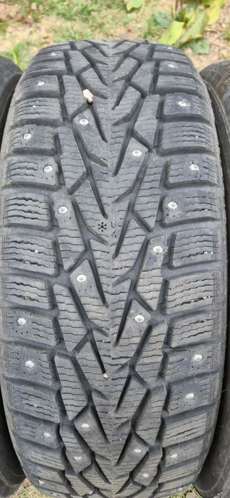 Зимові шини Nokian 15