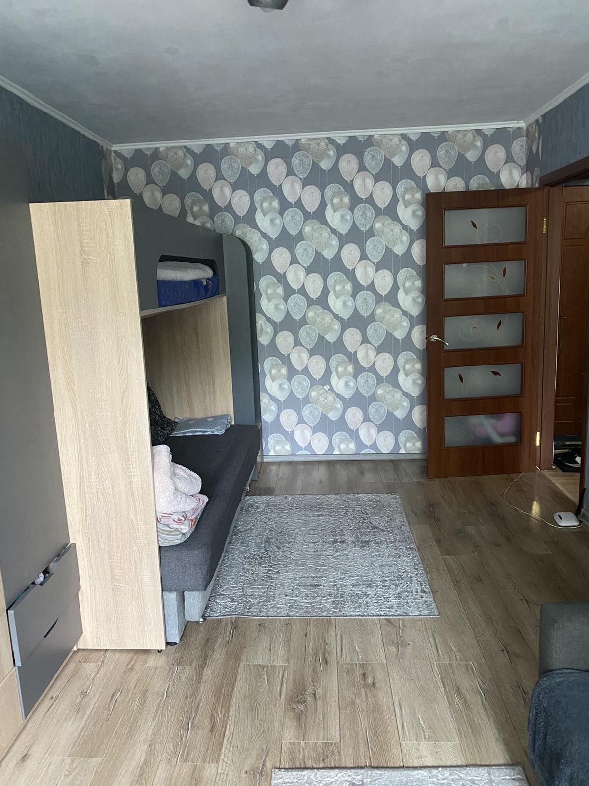Продам 1 кімнатну квартиру на Крошні