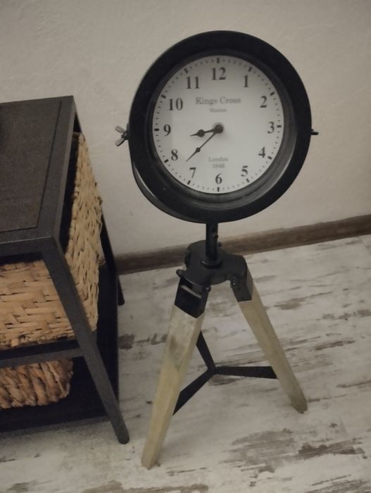 Zegar stojący  Home and you