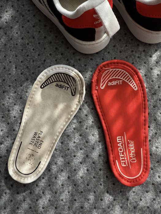 " Adidas 100% Superstar dla Malucha | Rozmiar 20 "