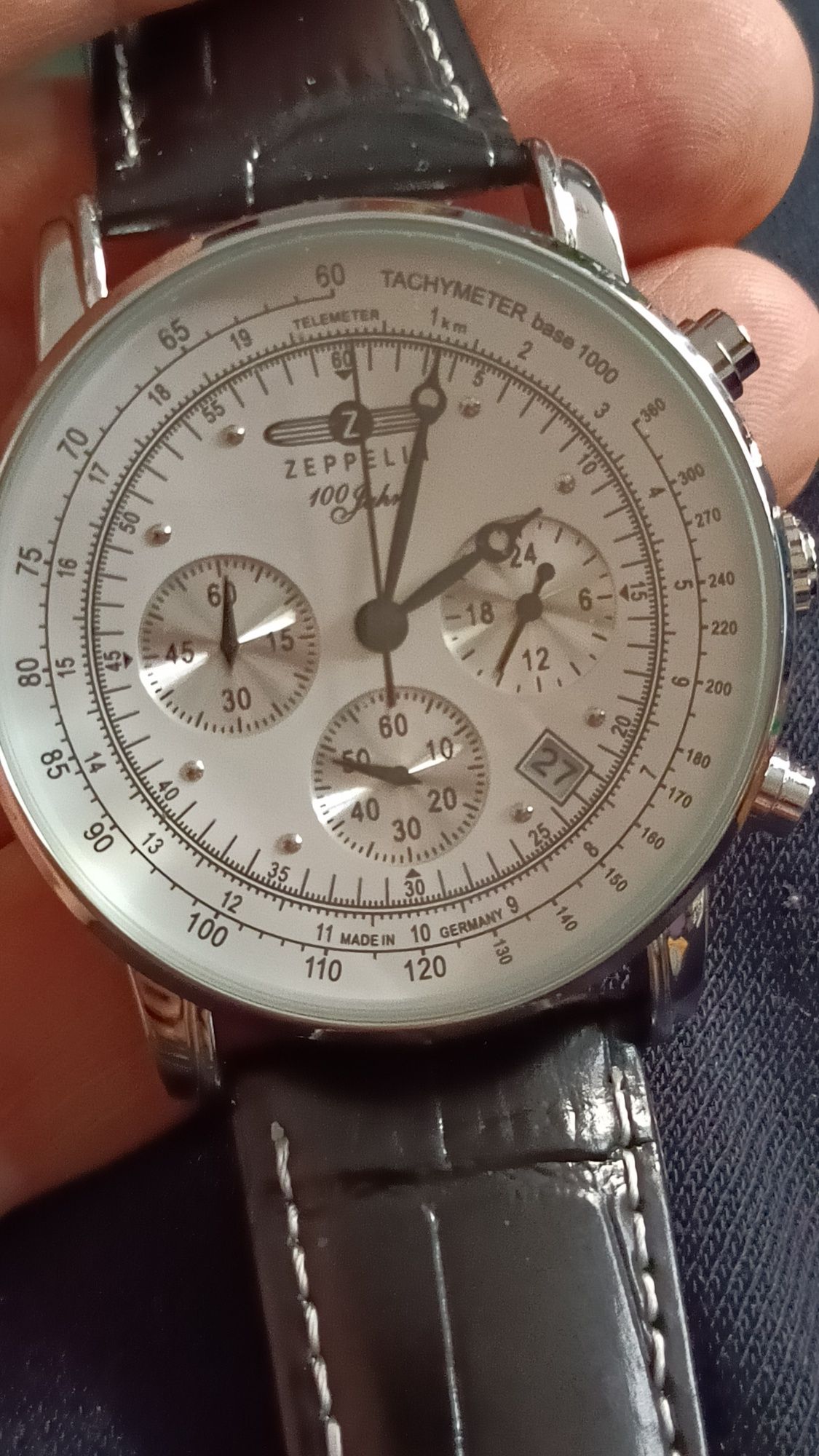 Duży fajny zegarek Pilot chronograf