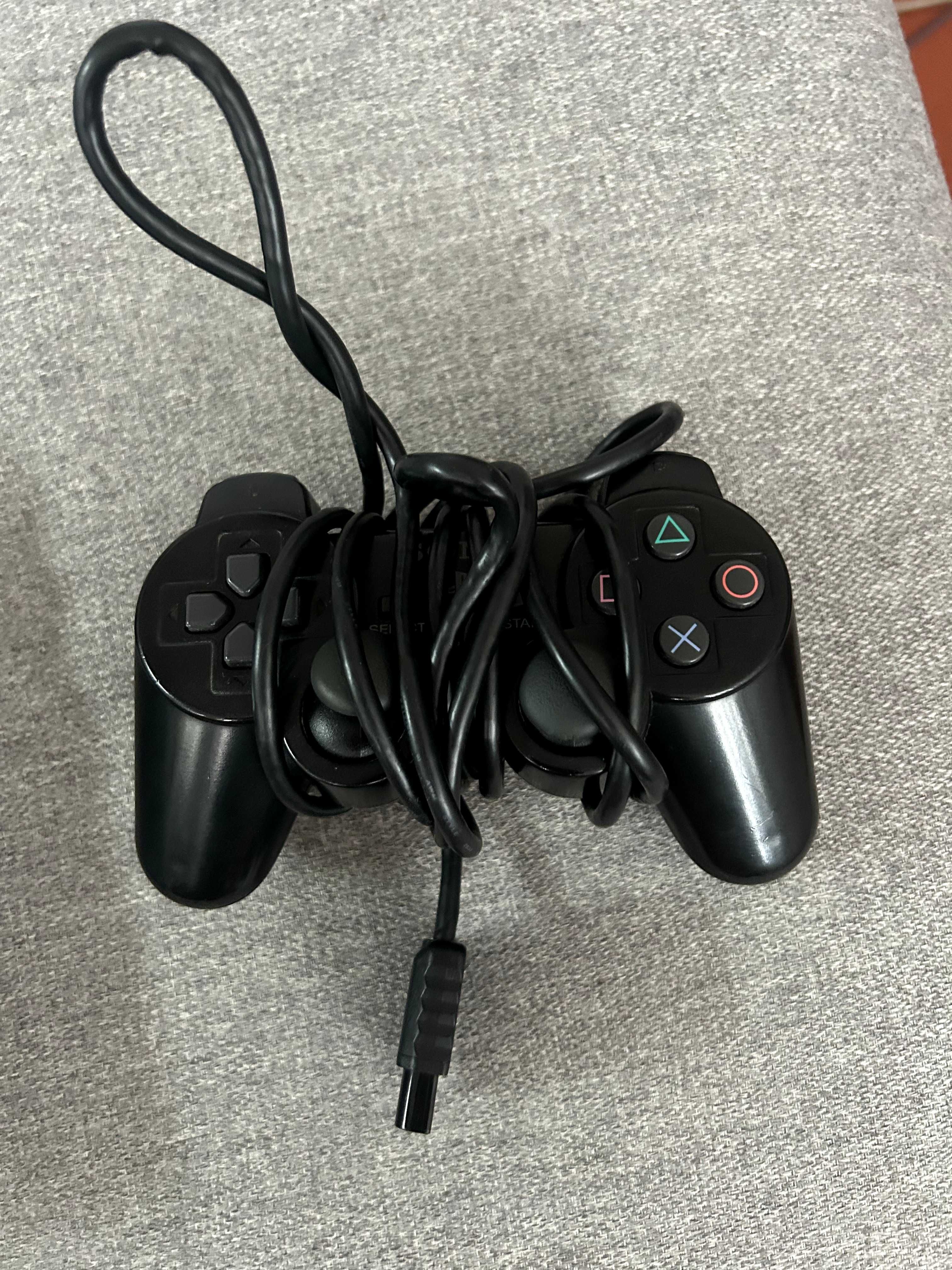 PS 2 Fat + comando + 4jogos