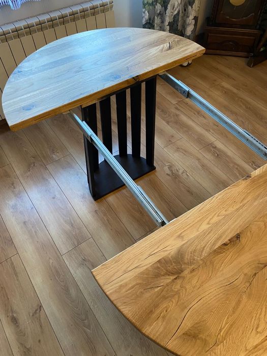 Stół dębowy okrągły fi 100 – rozkładany – klasyczny styl