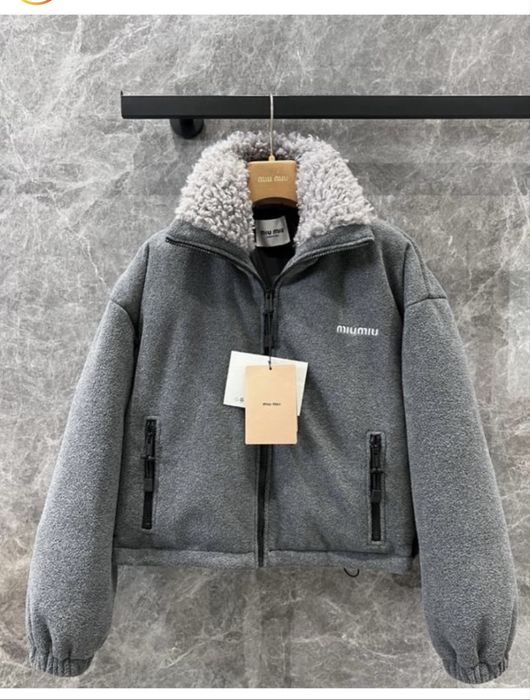 Продам теплу кашемірову куртку