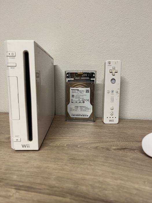 Nintedo Wii desbloqueda com comando , numchunk ,hdmi e disco 320gb