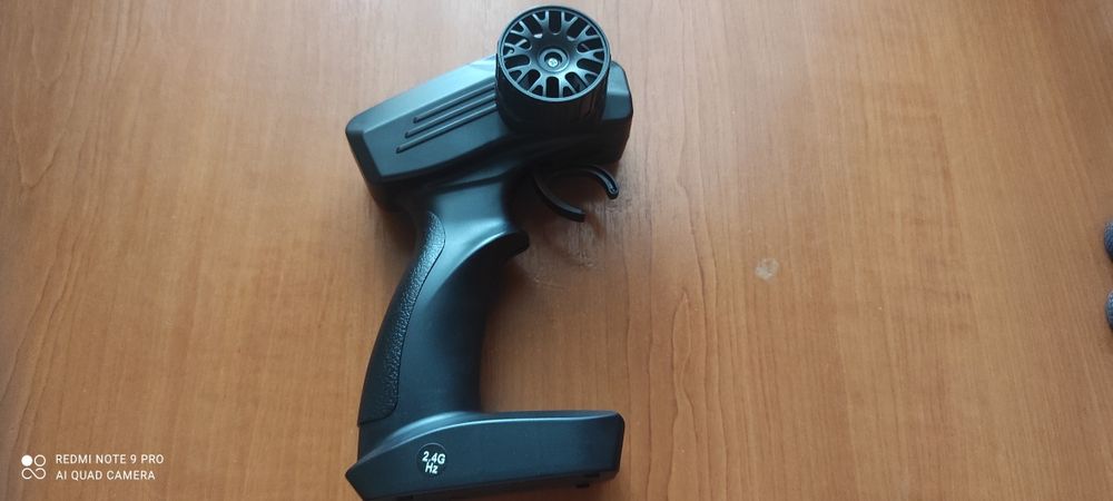 Машинка на радіоуправлінні