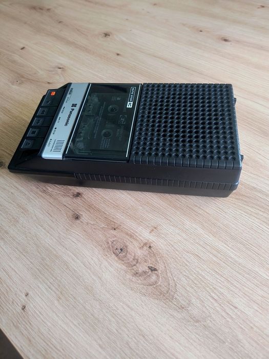 Magnetofon Panasonic RQ-2106 Made in Japan  Stan kolekcjonerski
