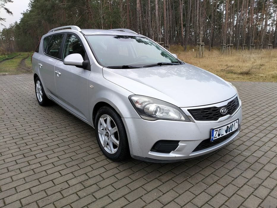 Kia Ceed 1.6 DIESEL, klima, elektryka, OC na rok, ładna, garażowana.