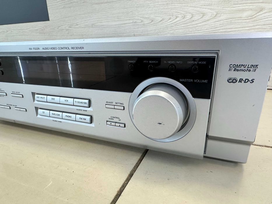 Amplituner JVC RX-7022R