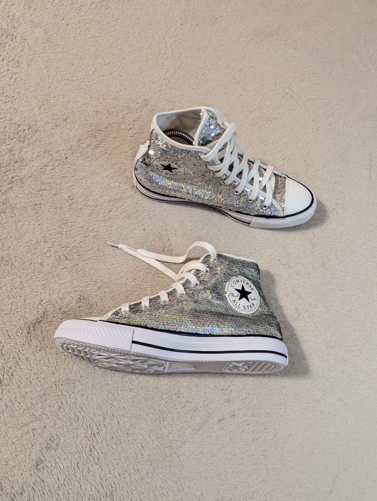 Кеди Converse 38-37 р. 24-23 .5 см original стан нових