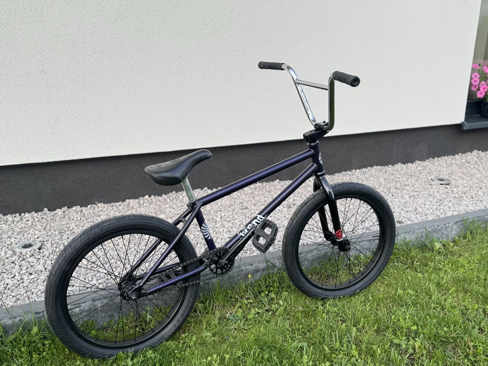 BMX Fiend Varanyak V2 20,25" Fioletowy Jak Nowy