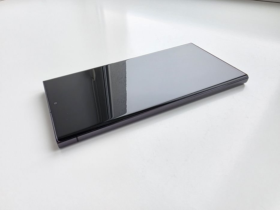 Продам Samsung Galaxy S23 ultra