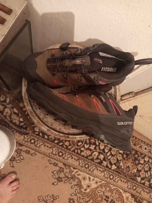 Кросівки Solomon