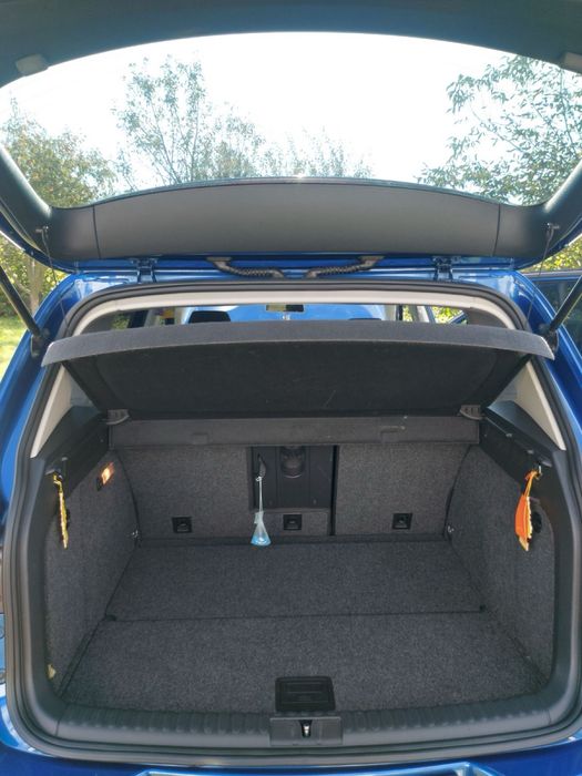 Volkswagen Tiguan. 2.0 бензин