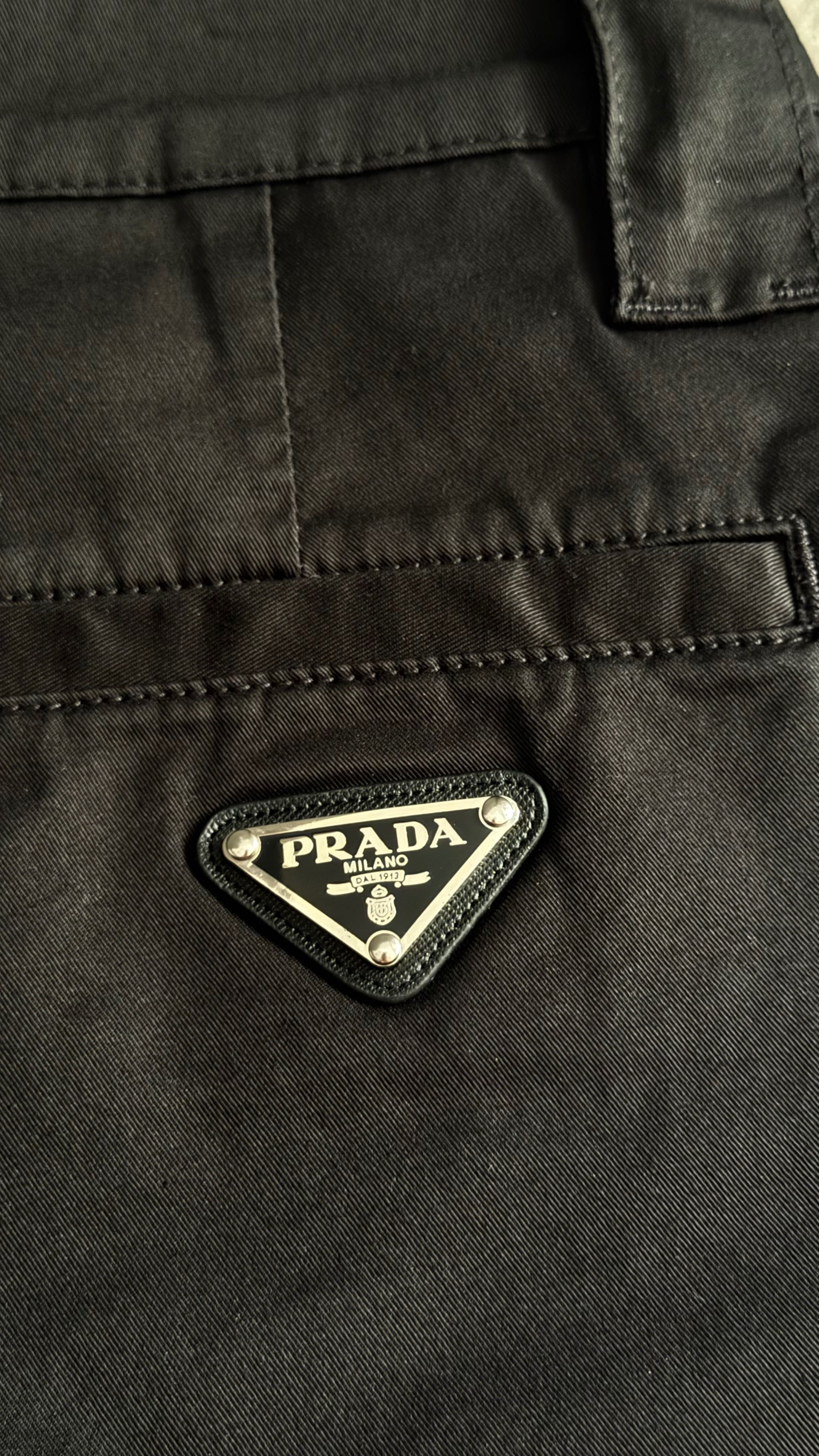 Класичні оригінальні шорти prada