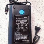 Ładowarka rower Li-ion 36V jack 5.5/2 1 2A wentylator