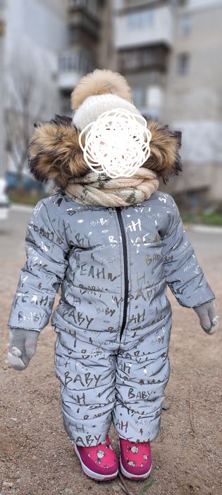 Продам дитячий комбінезон