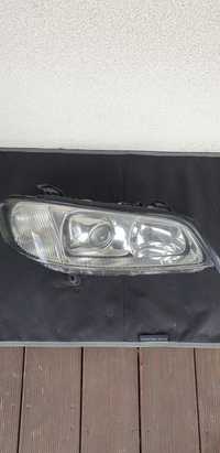 Lampa prawy przód Opel Omega C