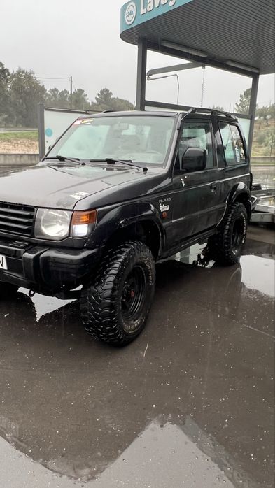 Mitsubishi Pajero 2,5