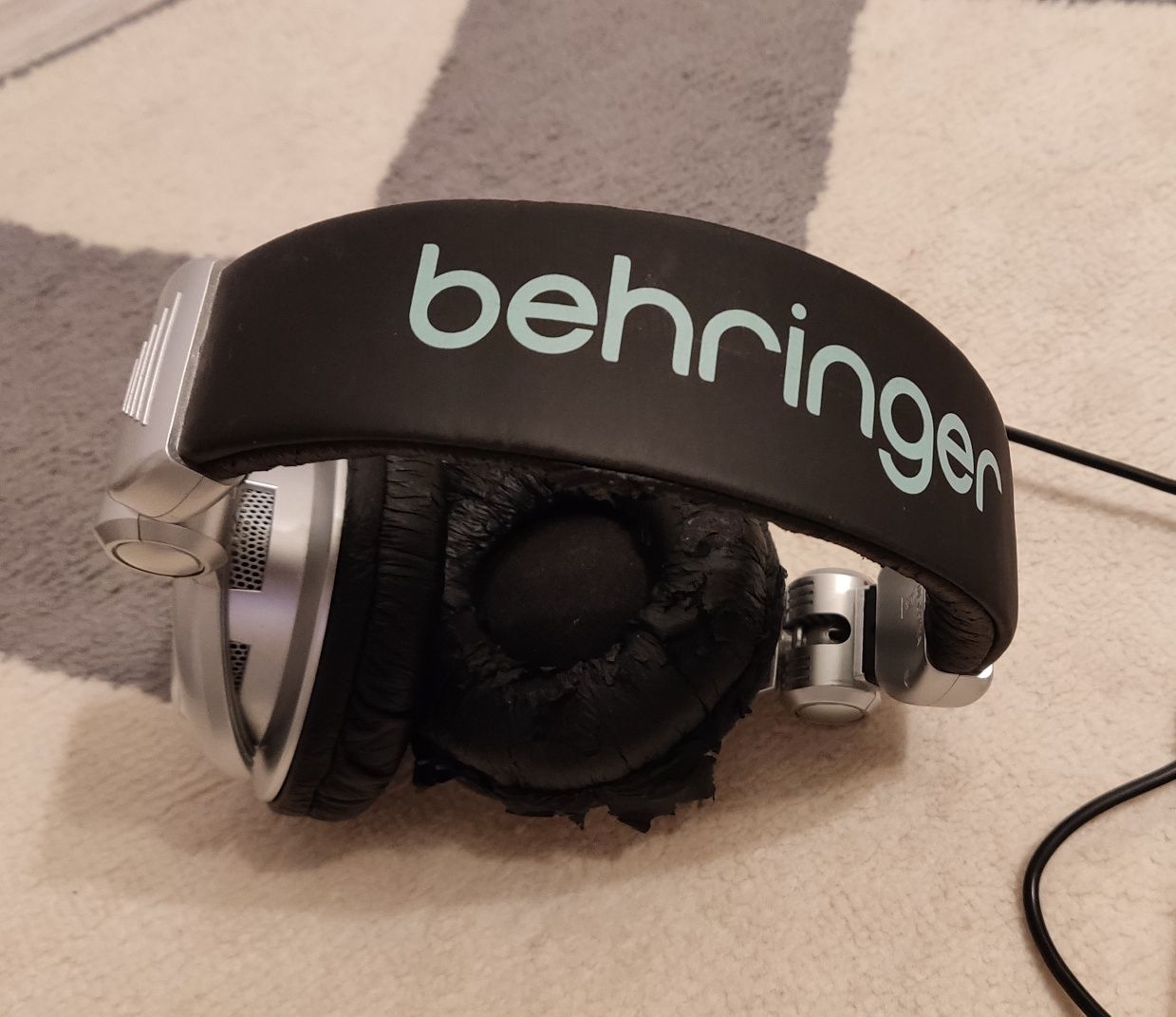 Słuchawki Behringer hpx2000