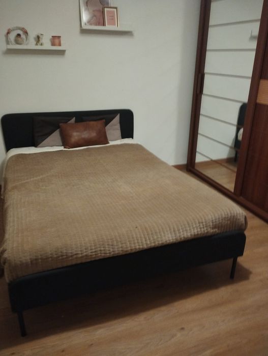 Quarto para alugar em Queluz de Baixo