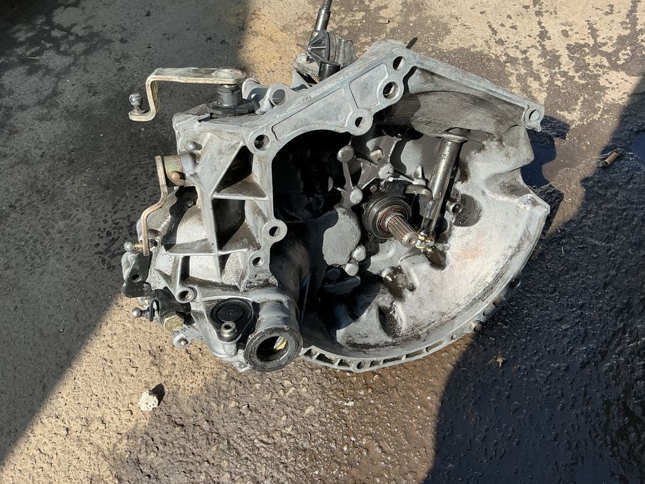 Caixa de velocidade Peugeot 206 1.1 gasolina Ref: 20CP 80