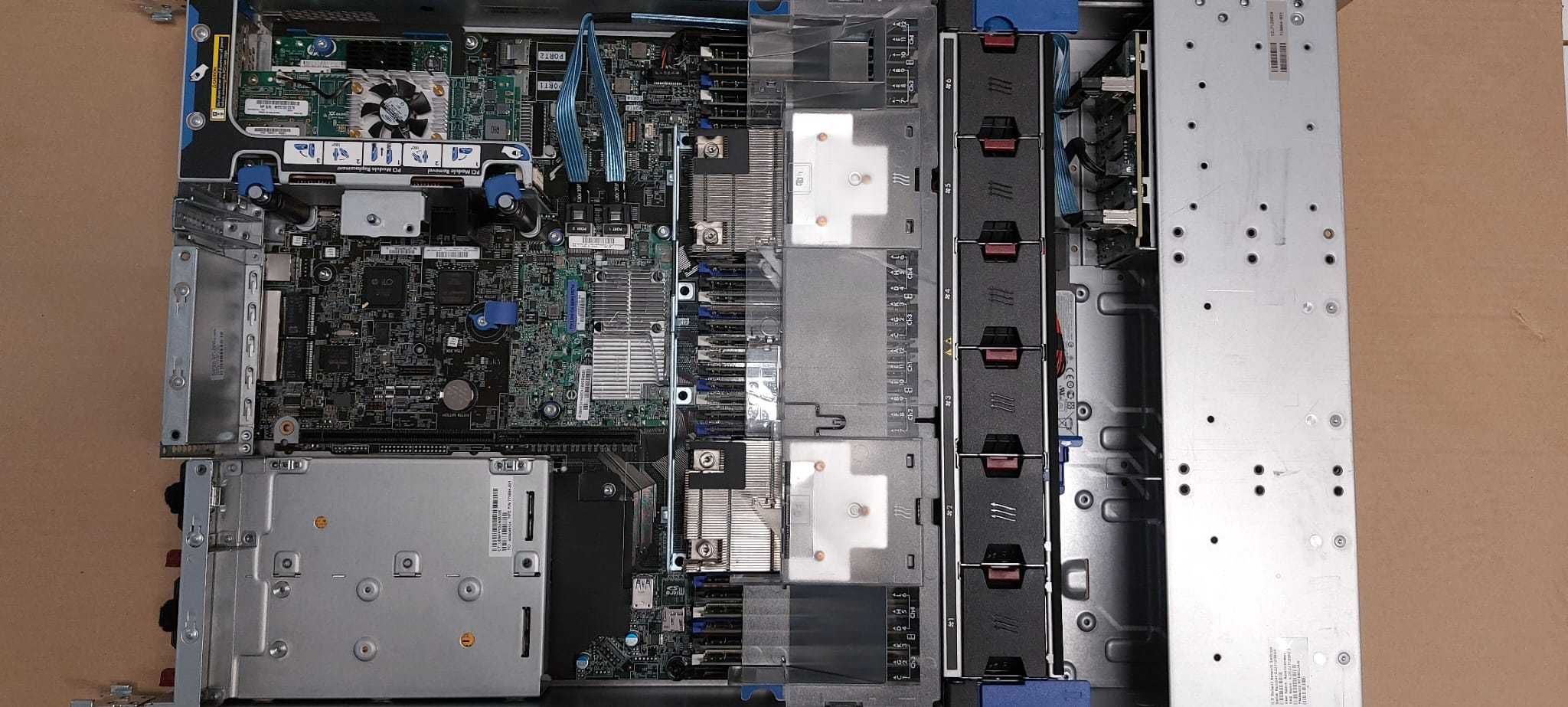 Serwer HP ProLiant DL380 G9 8 SFF 2,5  2szt 2667 V4 384GB