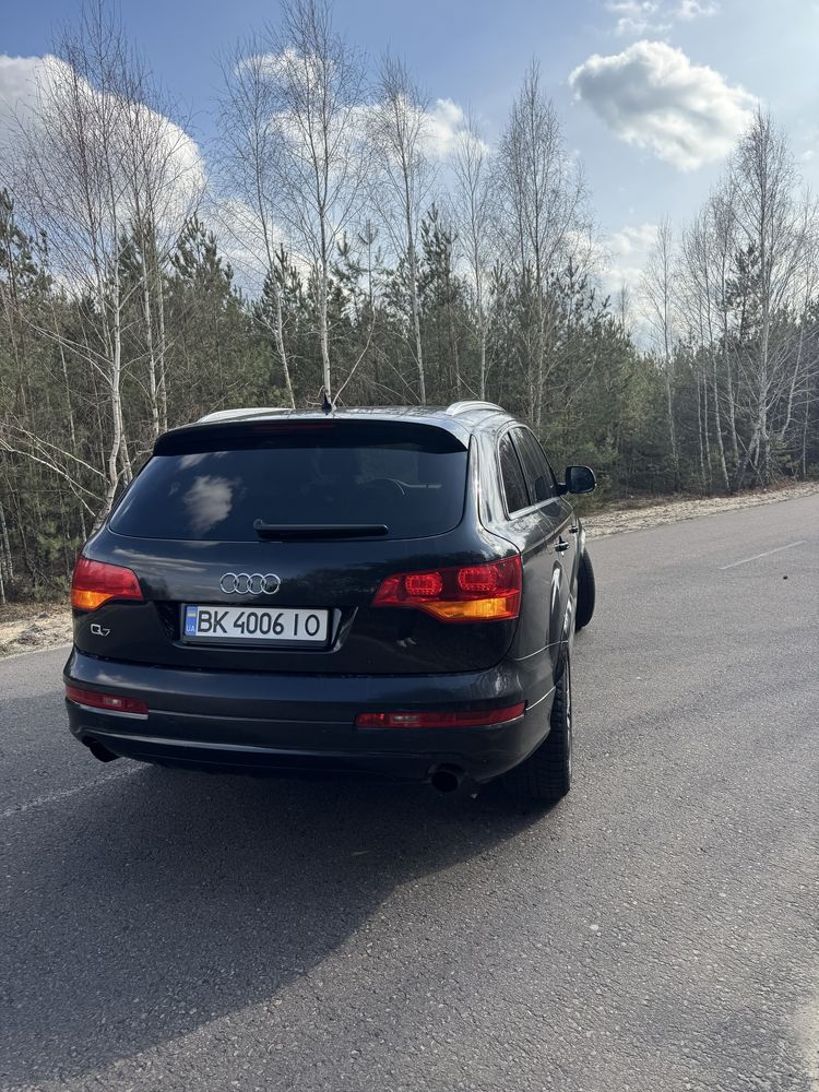 Audi q7 2008 рік s_line пневмоподвеска панорама