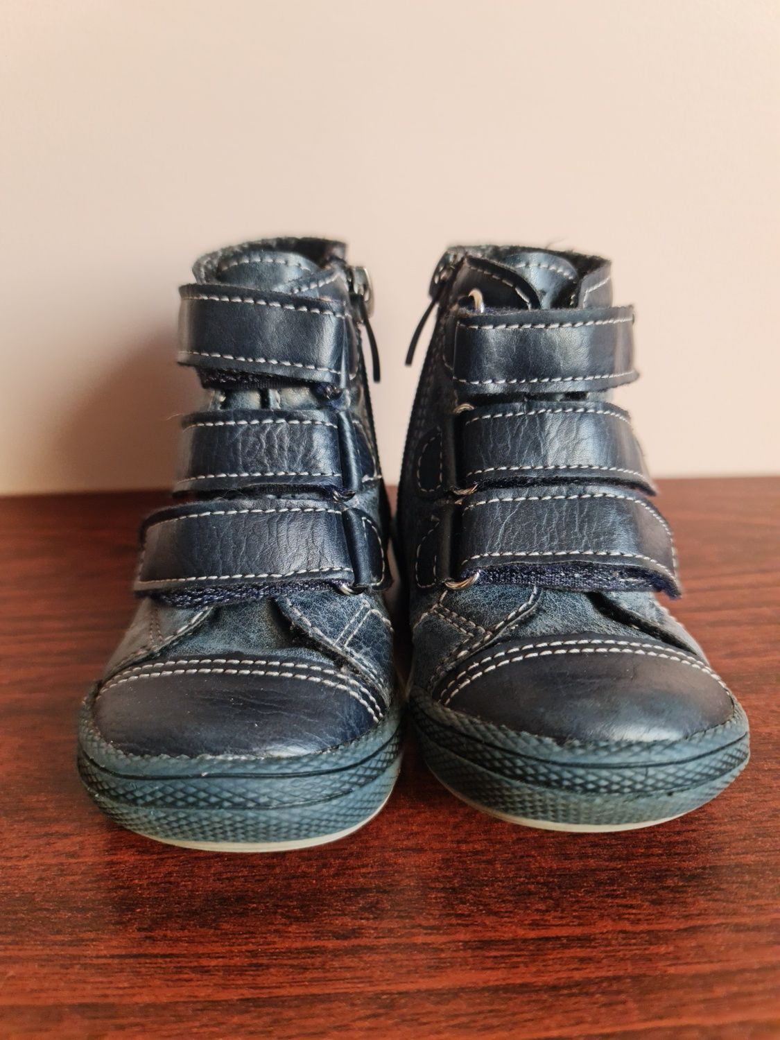 Buty trzewiki kozaki granatowe jesienne zimowe