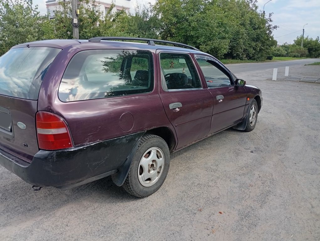 Продам авто Форт Мондео 1995р