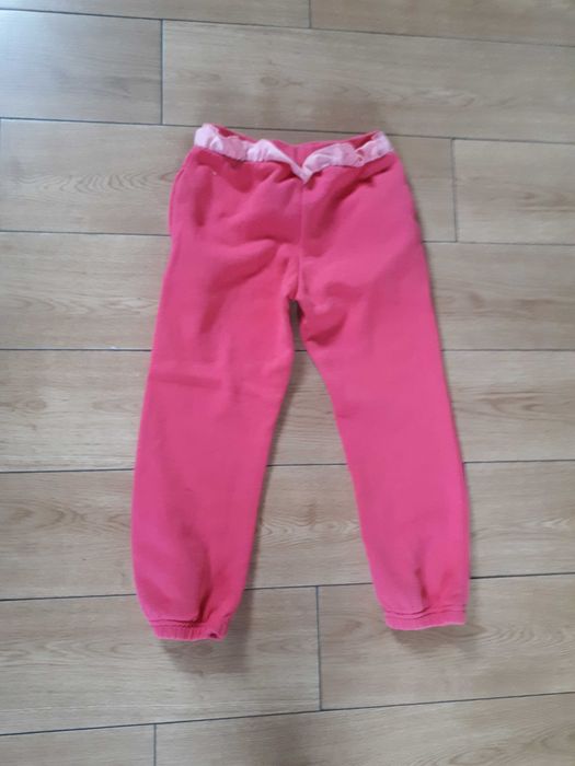 zestaw  110-116cm 5-6 lat Minnie  Mause bezrękawnik i spodnie dresowe