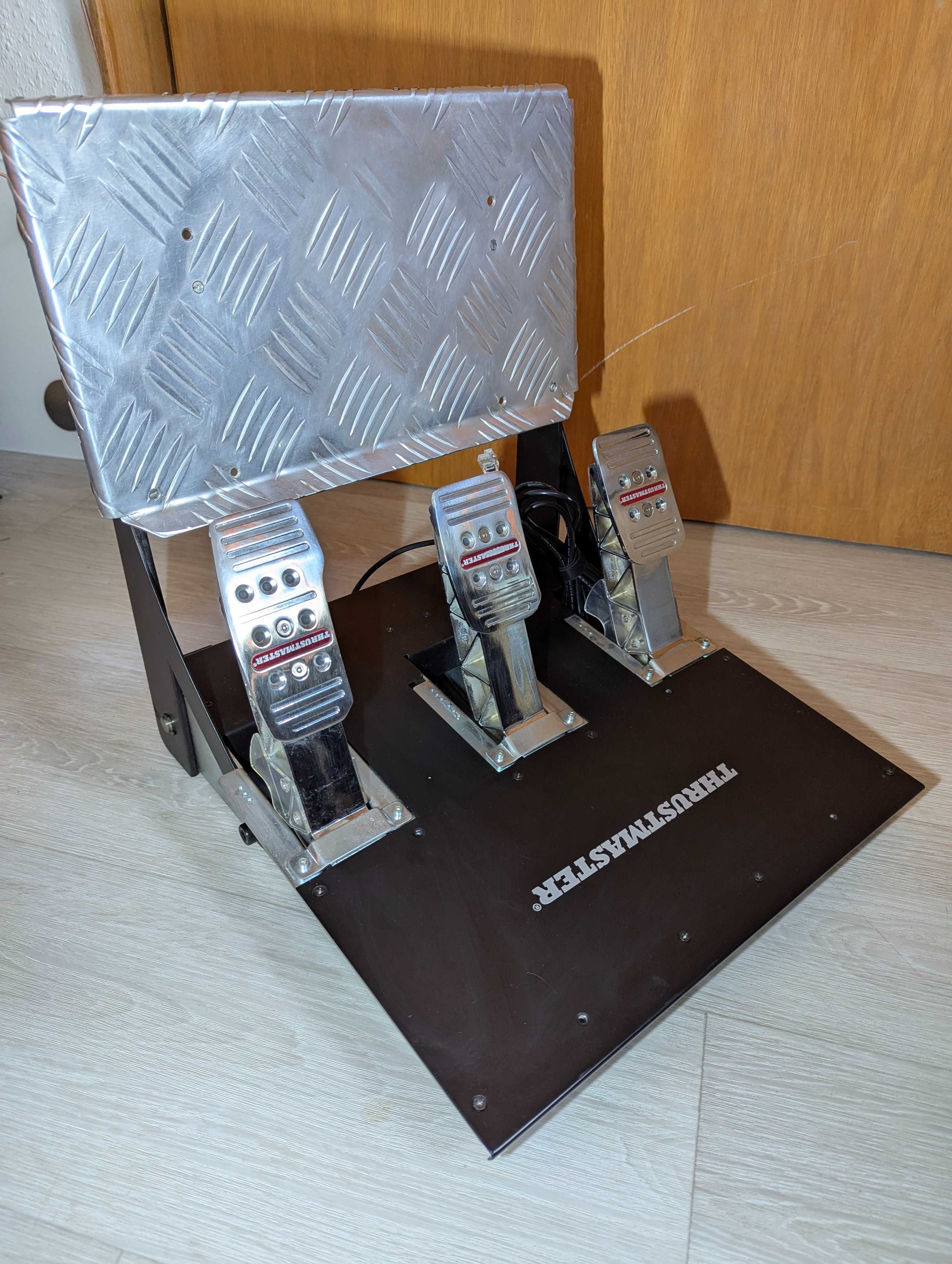 Игровой руль Thrustmaster T500 PRO Alcantara Edition