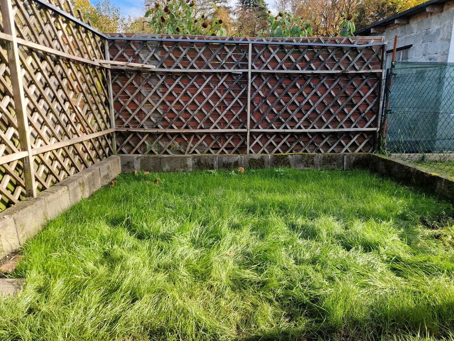 Garaż 32m2 z kanałem i ogródkiem!