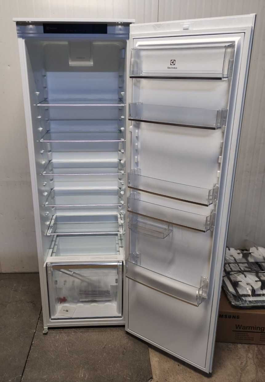 Chłodziarka do zabudowy Electrolux LRS4DF18S 311L Cicha OUTLET 3FG2